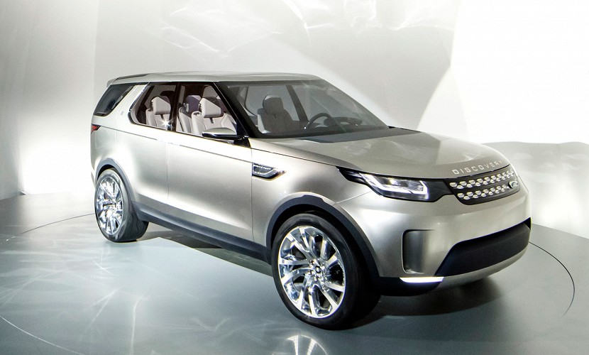 Land Rover назвал новый Discovery «лучшим семейным SUV в мире»