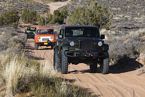 Easter-Jeep-Safari-group-image-08.jpg