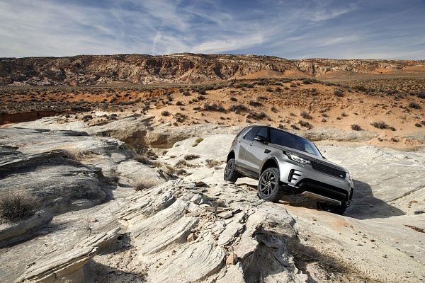 Jaguar Land Rover ведет разработку беспилотных автомобилей