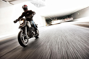 2012-Ducati-Hypermotard796a.jpg