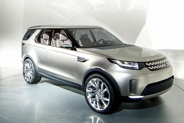 Land Rover назвал новый Discovery «лучшим семейным SUV в мире»